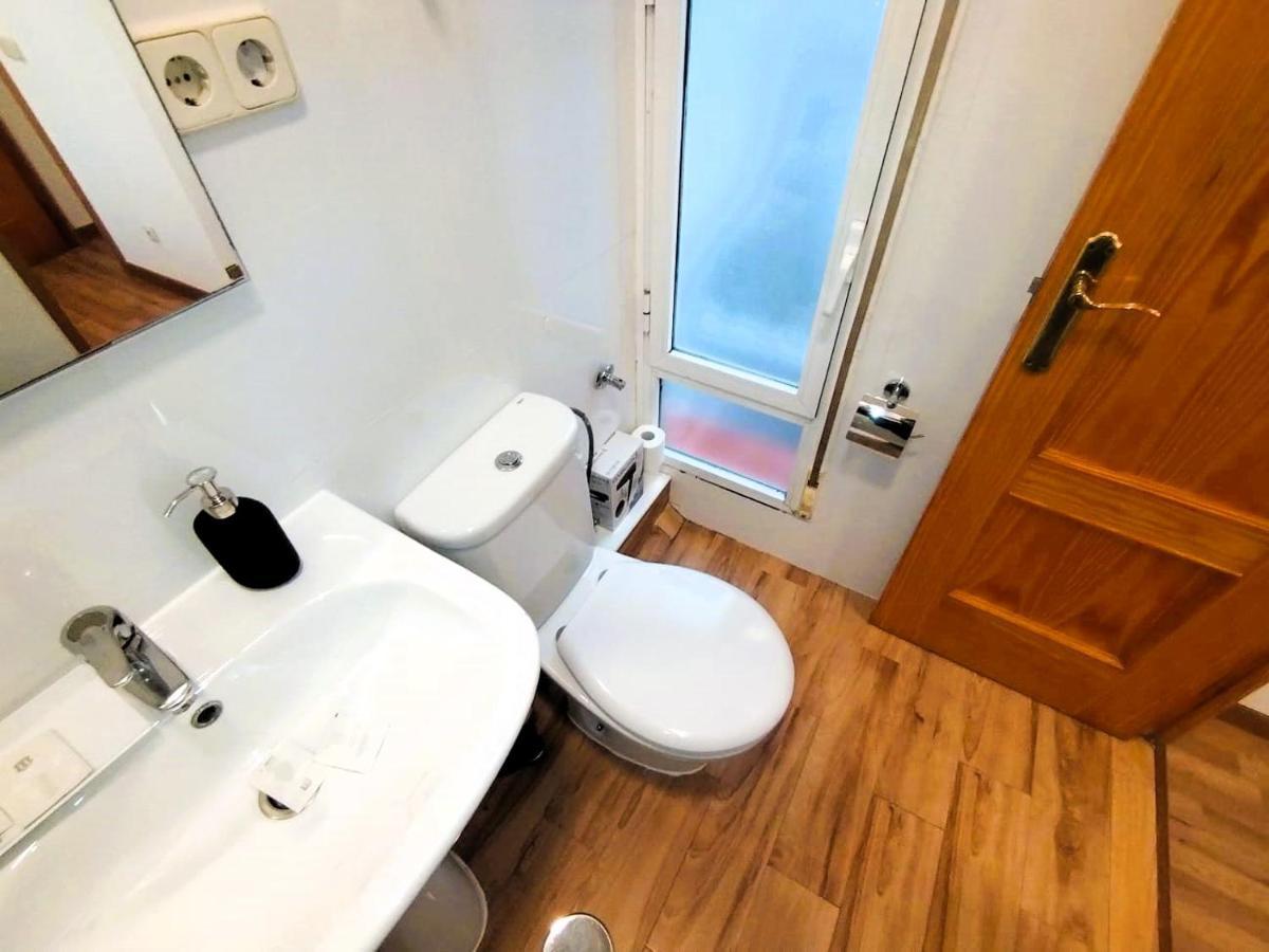 Puerta Del Sol - Apartamento Para 6 Madrid Eksteriør billede